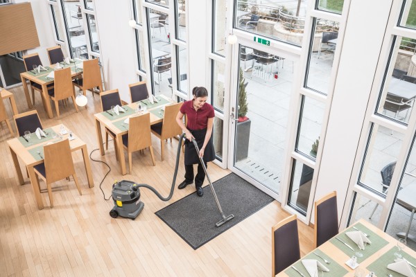 Сухо/мокро смукачка Karcher NT 22/1 Ap Te L