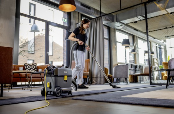 Прахосмукачка за сухо изсмукване Karcher T 15/1