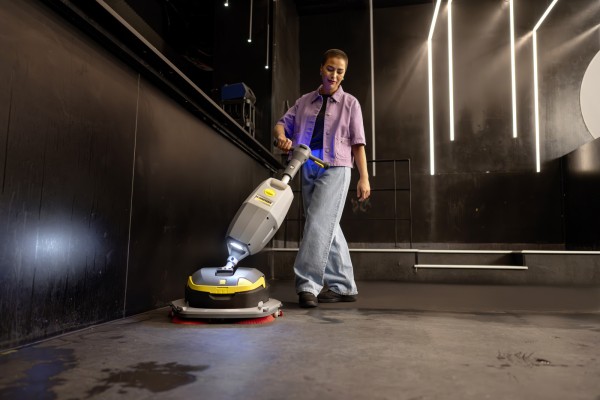 Подопочистващ автомат Karcher K Mop 46 Bp Pack 36/75