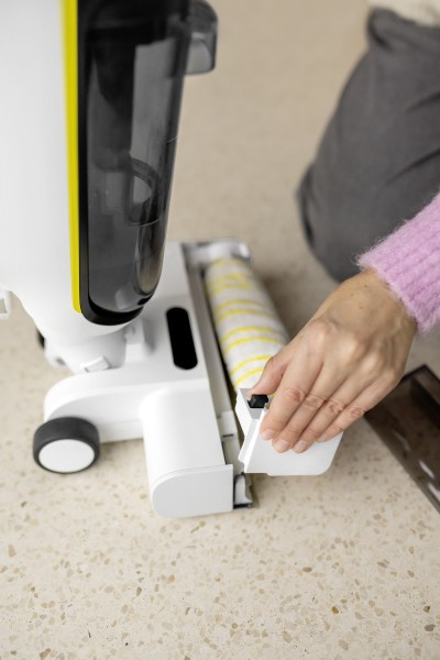 Подопочистващ уред Karcher FCV 4 Dry Extra