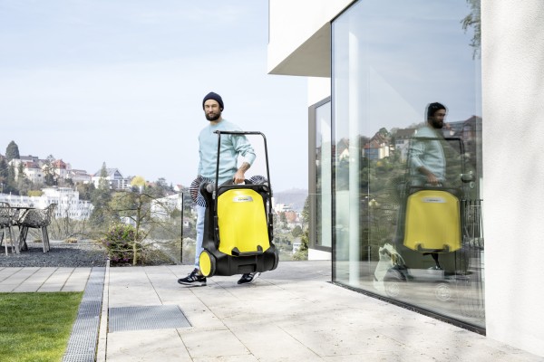 Ръчна метачна машина Karcher S 6 Twin