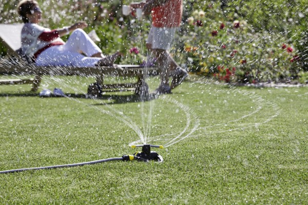Градинска кръгова пръскачка Karcher RS 130/3