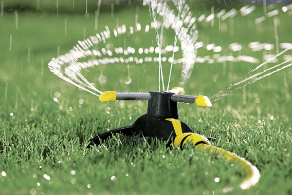 Градинска кръгова пръскачка Karcher RS 130/3